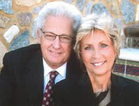 The Hobby Lobby CEO (left) and his wife